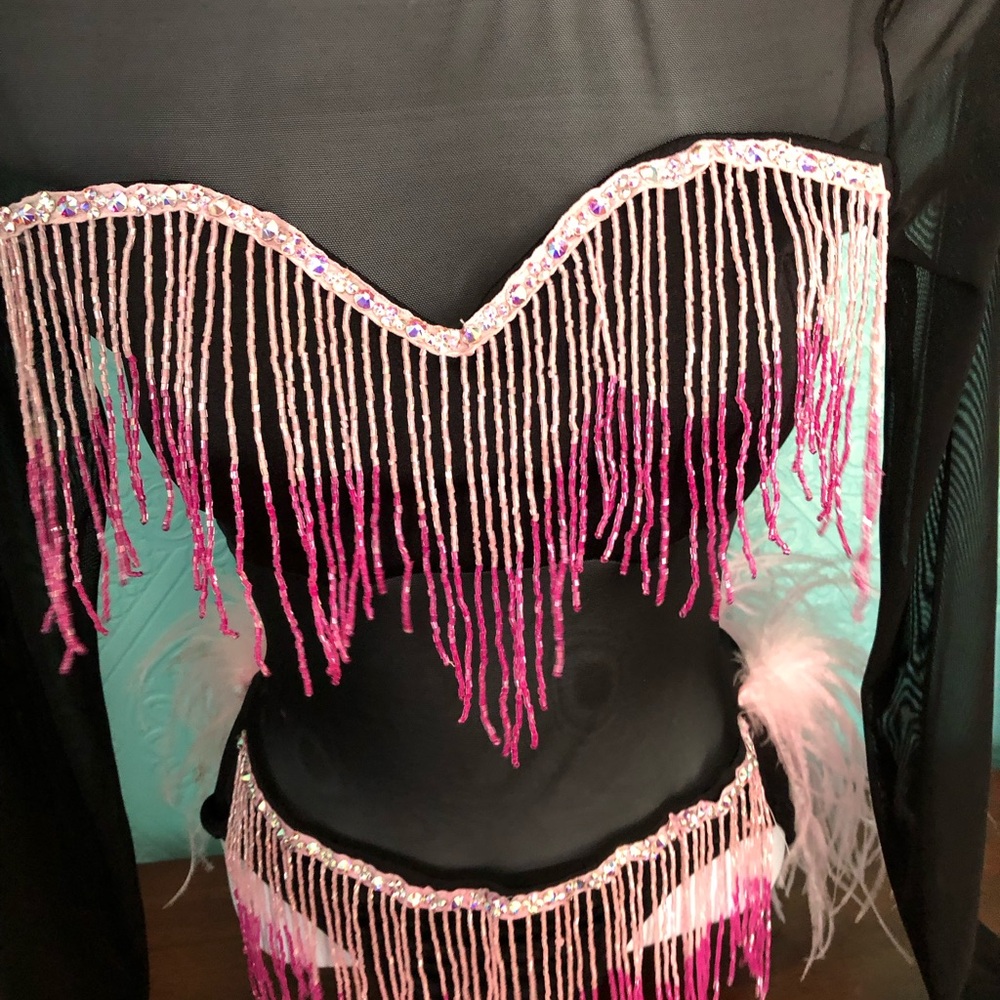 Custom dance costume - Picture 2 of 3
